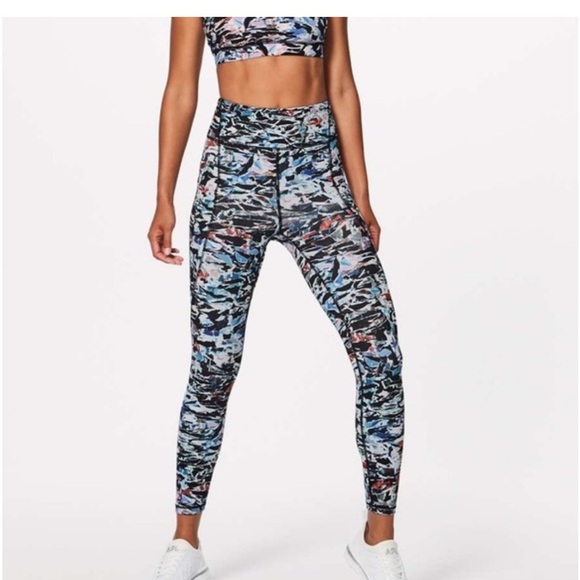 Lululemon Break Free Tight 25” Size 10 - Picture 1 of 5